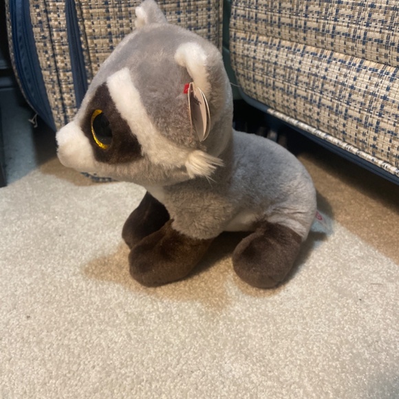 Raccoon Stuffed Animal - Picture 2 of 4